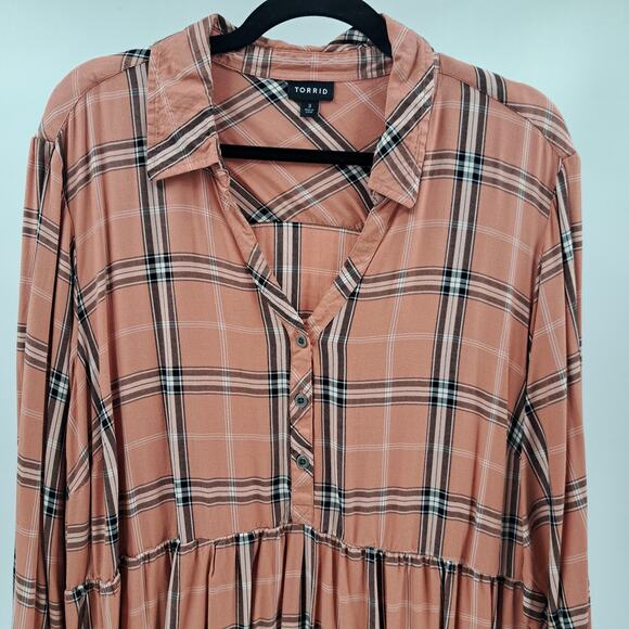 Torrid Peplum Top Plus 3X Plaid Twill‎ Button Front Long Sleeve Babydoll Pink - Picture 6 of 11